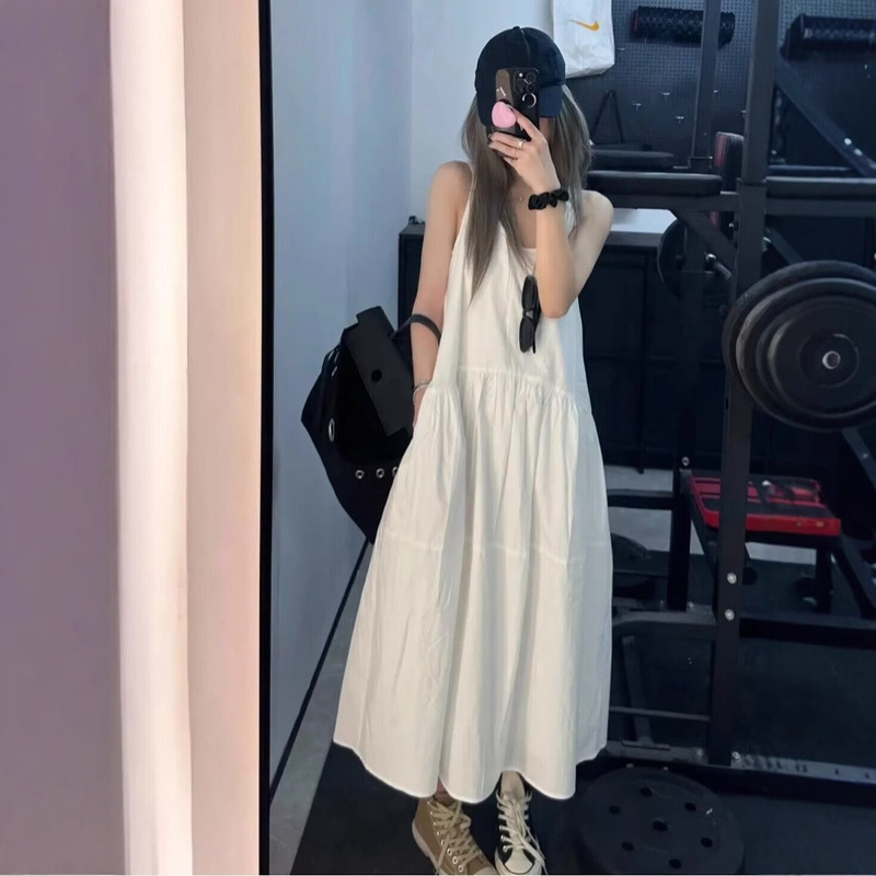 Simple Sleeveless Slip Skirt Women's Summer 2024 New Korean Style Casual Loose Slimming U-collar A- line dress Women