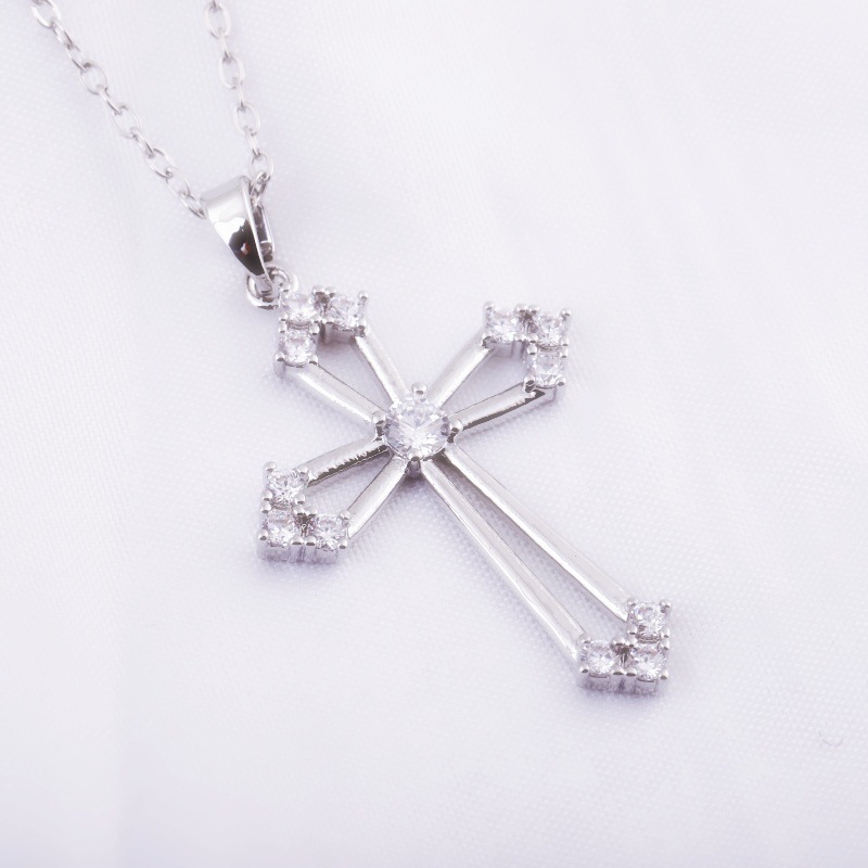 Women's Crown Cross Hollow Design Colorful Zircon Clavicle Chain Necklace Light Luxury Gold Plated Copper Jewelry detail image 9