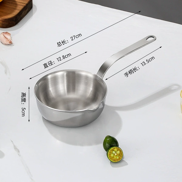 Flat handle splashing oil pan