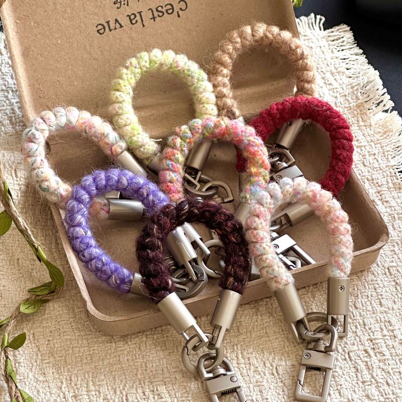 Colorful winter-themed plush phone cord, phone chain, anti-loss lanyard, hair tie, hair accessory, and keychain Colorful winter-themed plush phone cord, phone chain, anti-loss lanyard, hair tie, hair accessory, and keychain