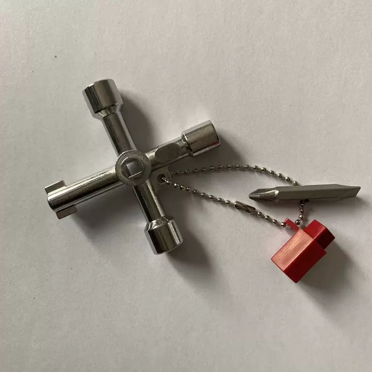 4合1夹头钥匙扳手水表阀门方孔电控柜三角扳手十合一扳手工厂批发