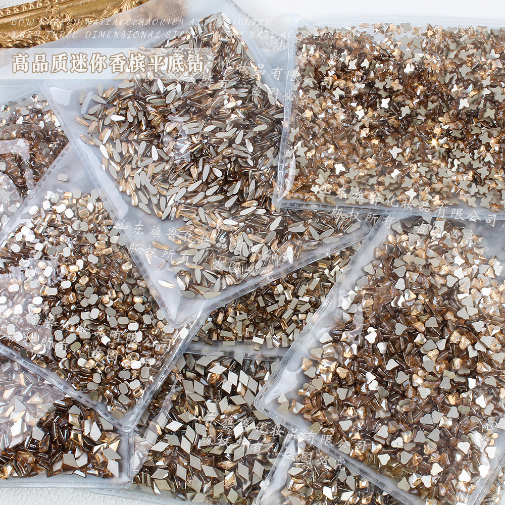 오페라 네일 드릴의 황금 팬텀 도매 유리 모양의 샴페인 평면 바닥 드릴 그물 빨간색 사랑 드릴 워터 드롭 네일 장식