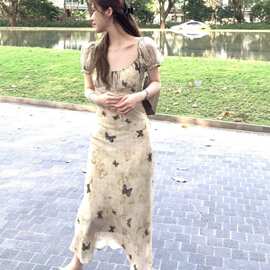 甜美南国晚风蝴蝶印花绑带2025夏季款连衣裙碎花女春方领泡泡长裙