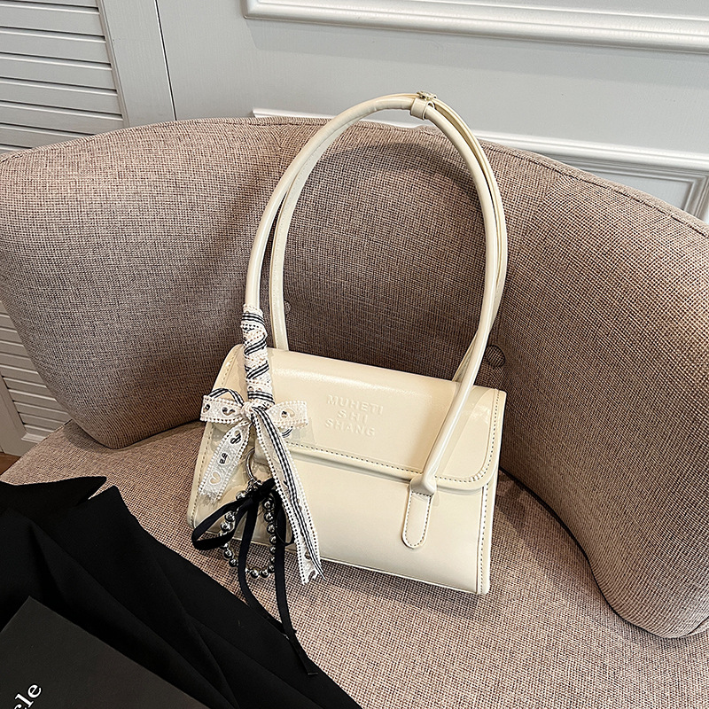 Bolso de mujer invierno 2025 nuevo estilo simple bolso coreano nicho de diseño bolso de hombro de viaje bolso de brazo para mujeres image 6