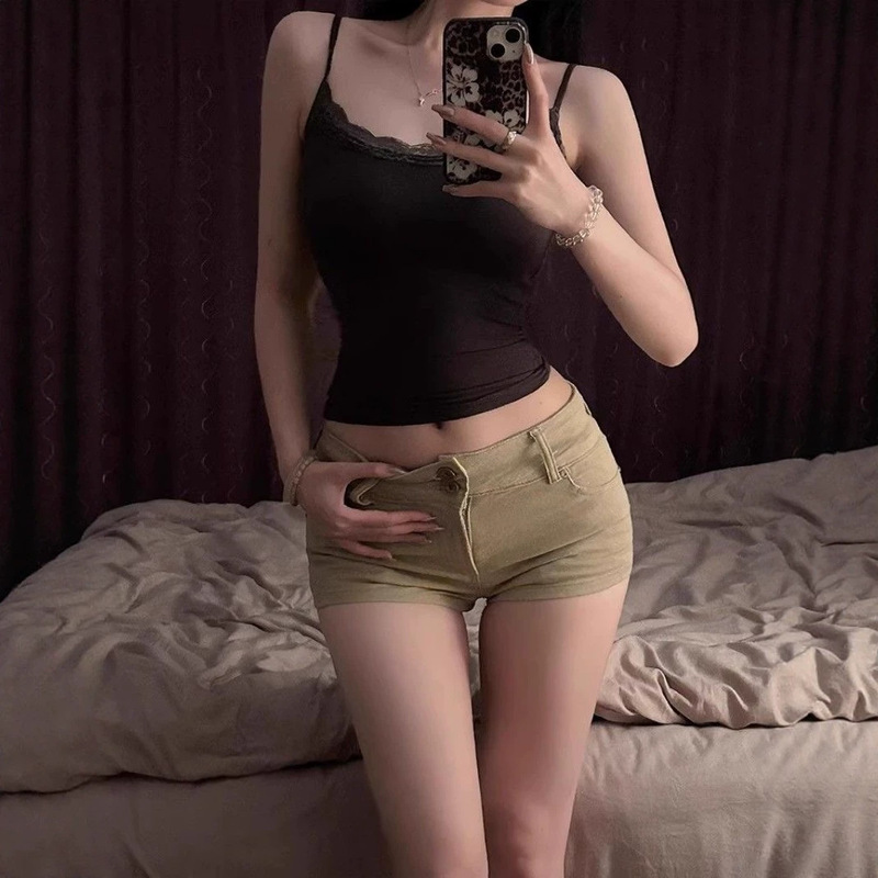 Petite khaki low-waist American-style hot girl denim shorts, new summer straight-cut slim-fit casual tight hot pants