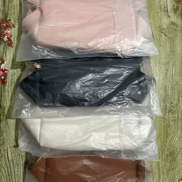 In-Stock Vintage Makeup Bag Large Capacity Ins Popular Makeup Organizer Pu Leather Portable Travel Pillow Bag