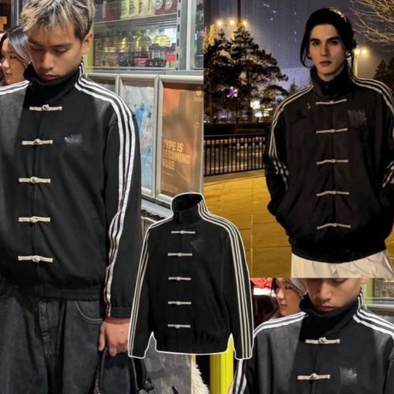 Exclusive cross-border supply of the high-quality retro sports jacket with three stripes, Wang Anyu's same style, new Chinese-style button-up jacket for men and women Exclusive cross-border supply of the high-quality retro sports jacket with three stripes, Wang Anyu's same style, new Chinese-style button-up jacket for men and women