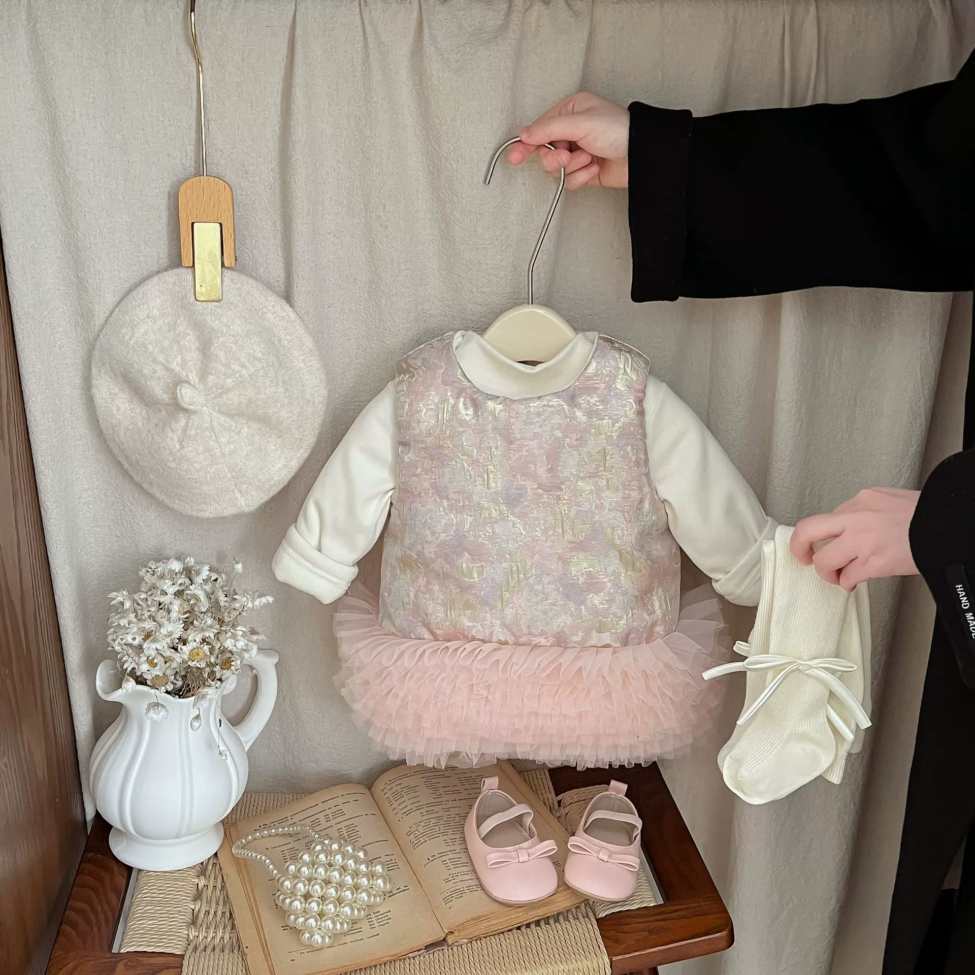 女童公主连衣裙秋季婴幼儿蓬蓬纱裙tutu裙女宝宝周岁礼服背心裙子