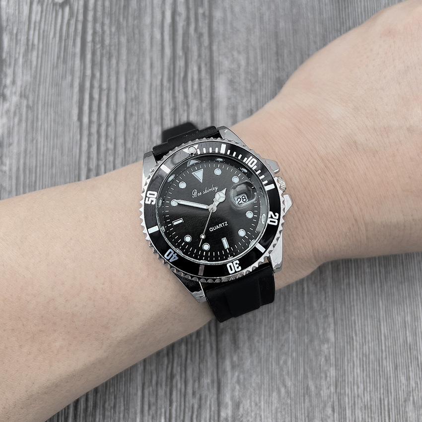 60g Weight Ordinary Glass Mirror Material Silica Gel Strap Material Watch Classification Pointer Display Type Buckle Buckle Style Round Dial Shape Casual Occasion Quartz Movement Solid Color Pattern All Seasons Season Unisex Gender Sport Style Style Sport Style Solid Color Buckle Quartz Watch 7
