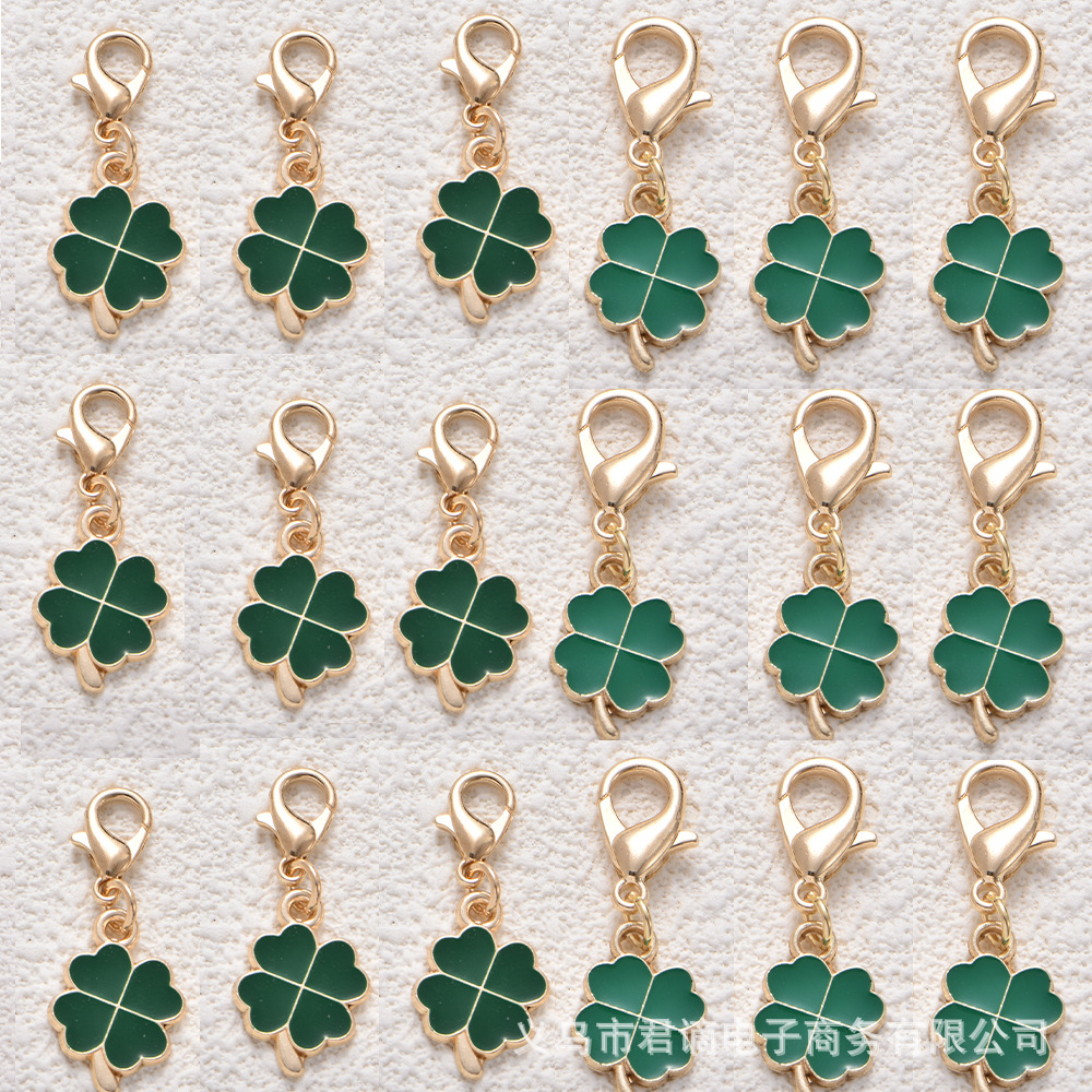 Cross-Border Popular Product: Oil-Drip Four-Leaf Clover Keychain, Lucky Four-Leaf Clover Bag Pendant, Bluetooth Earphone Case Pendant
