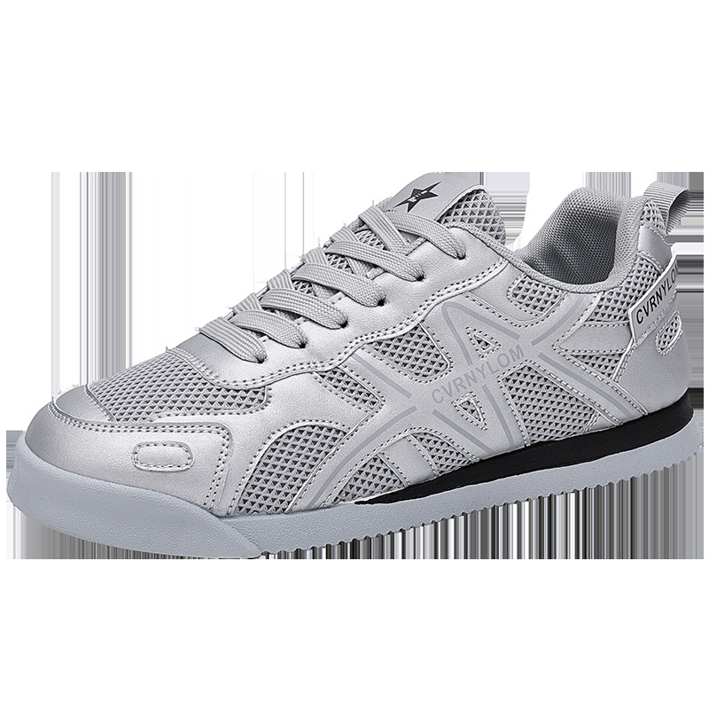 Zapatos de hombre 2026 verano nuevo estilo de malla versátil transpirable zapatos casuales suaves de moda zapatos de skate resistentes al desgaste