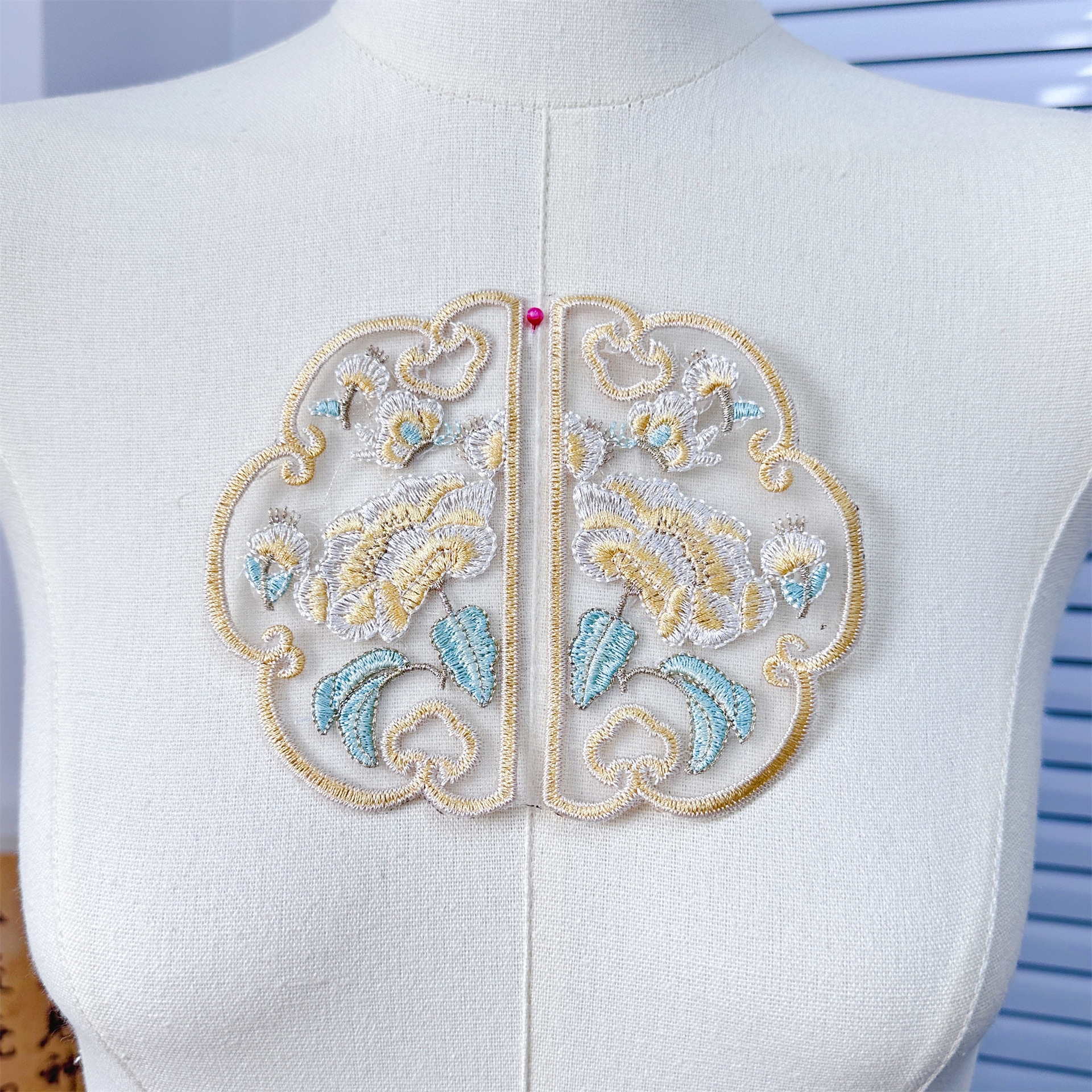 bf12b81ce97205d4c453efaad635ec