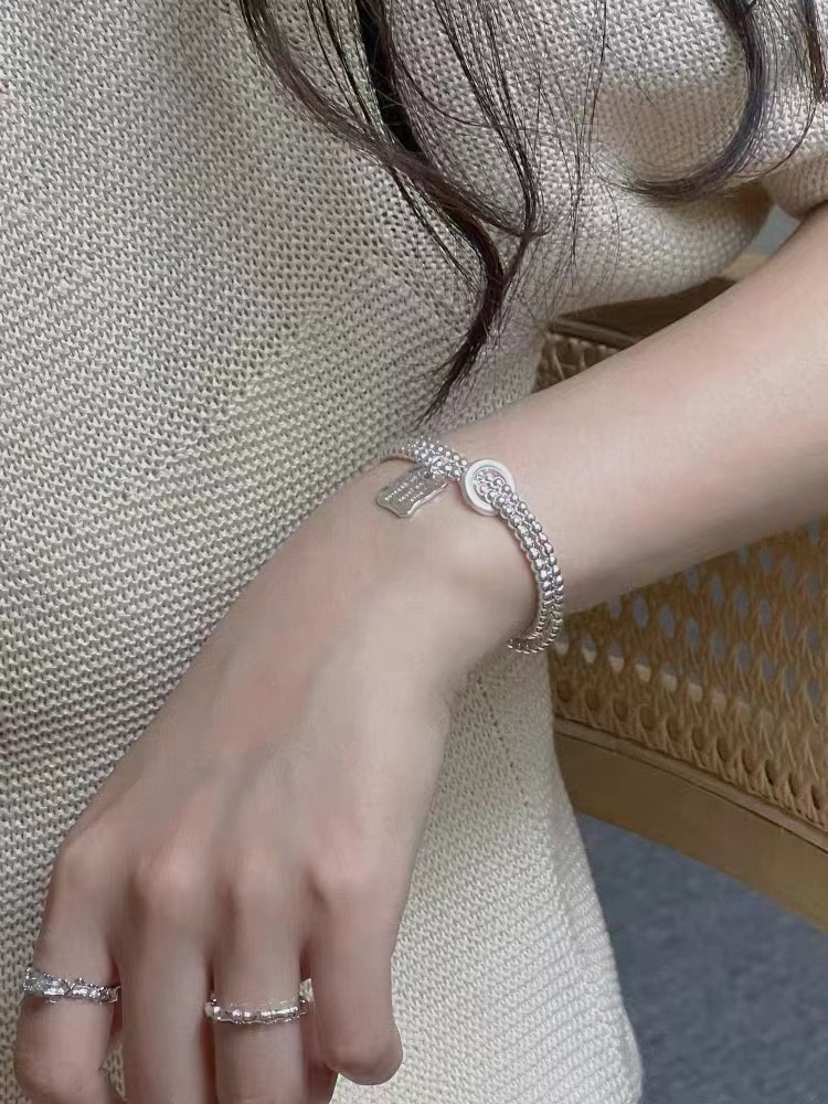 Simple Style Solid Color Sterling Silver Polishing Bracelets display picture 3