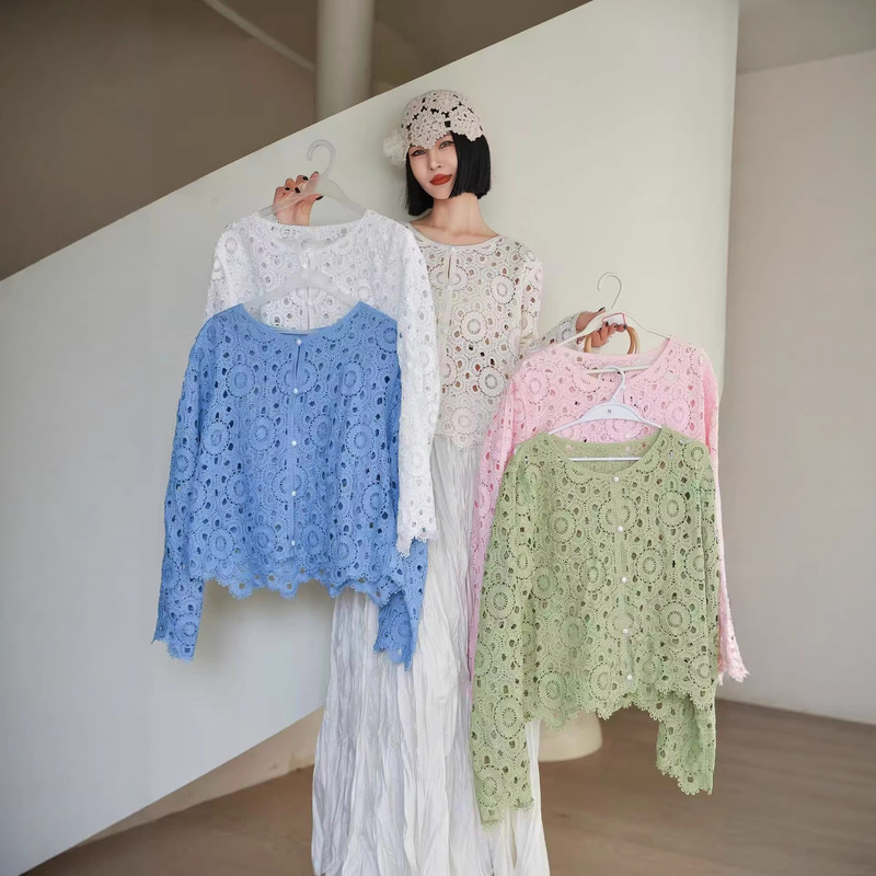 French Retro Cut Out Lace Long-Sleeved Shirt for Women 2026 Summer New Style Pink Elegant Slimming Look and Versatile Top