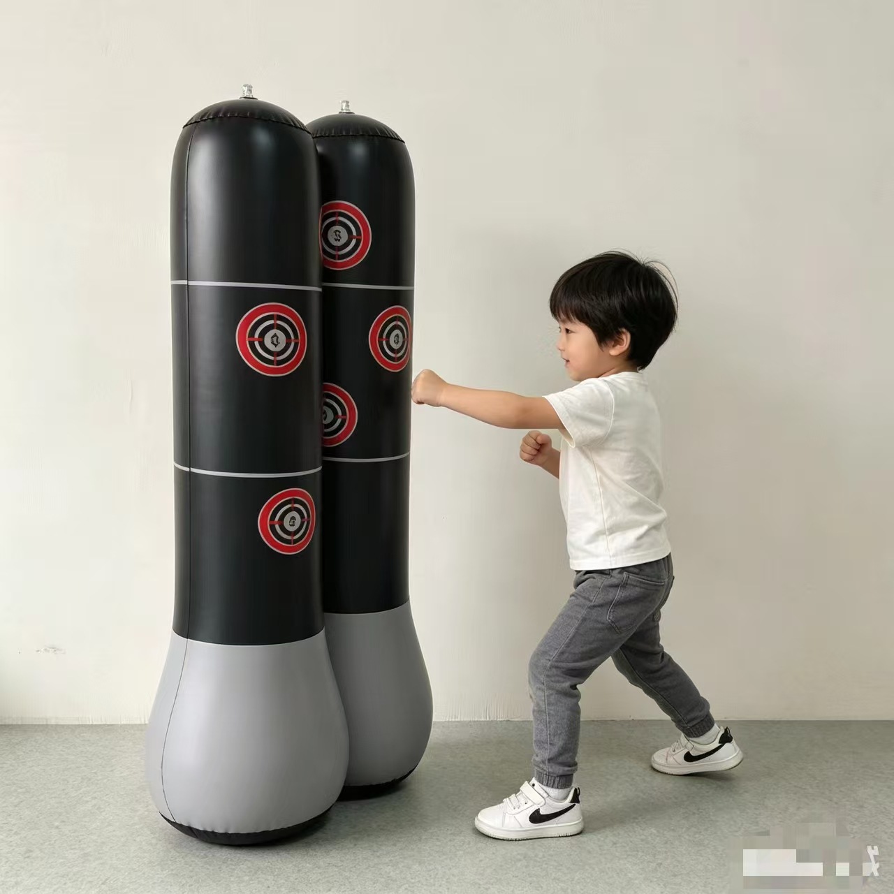 Children's inflatable boxing roly-poly doll