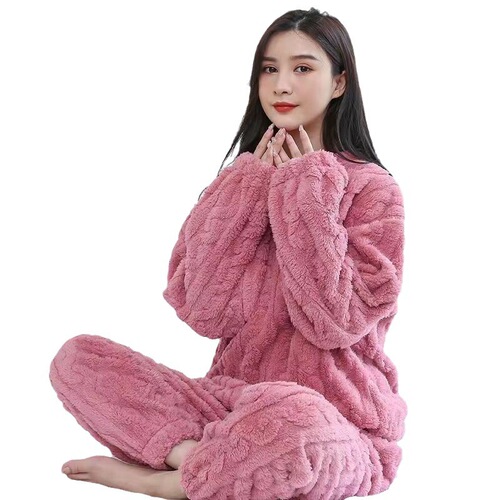 Winter coral velvet pajamas for women, plus velvet and thickened flannel long-sleeved home clothes, loose, warm and comfortable velvet suit