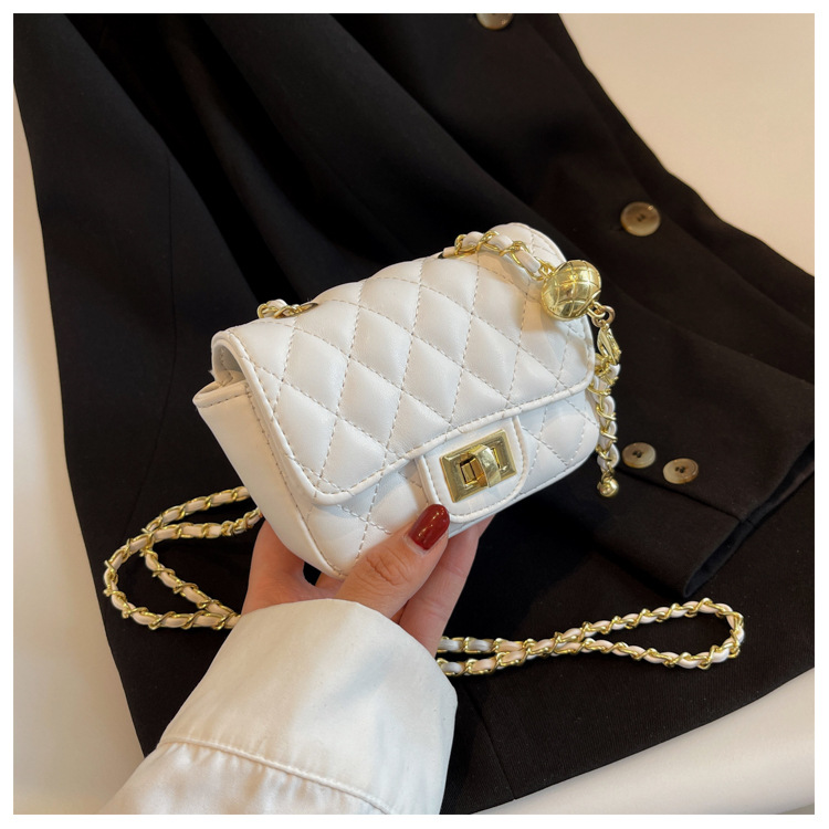 Candy Color Classic Style Pu Chain Bag Rhombic Embroidery Thread Women's Bag Wholesale display picture 2