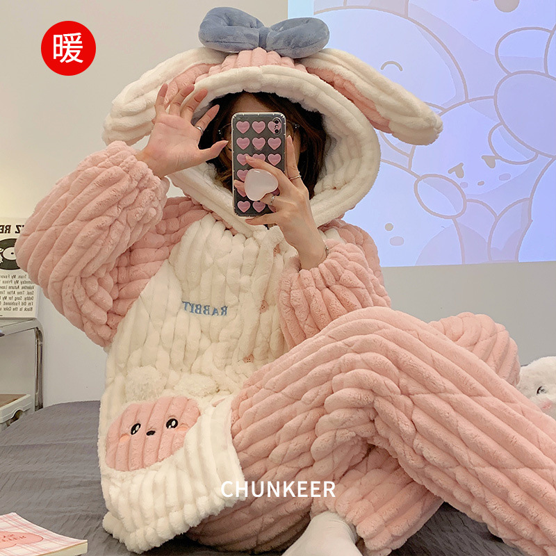 Three-layer Quilted Pajamas Women's Coral Fleece Thickened fleece-lined Autumn and Winter New Arrival Warm Wearing Home Clothes suit Cotton-padded Jacket
