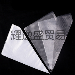 Thickened Disposable Piping Bag Baking Tools Full Set of Piping Nozzle Set Melted Bean Squeezing Cream Bag Cake Piping Device