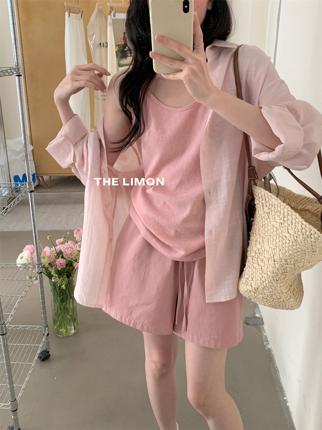 Áo sơ mi chống nắng nữ tay dài cổ bẻ dáng rộng chất liệu mỏng nhẹ — Vàng nhạt, xanh nhạt, Xanh Hàn, Xanh lá cây nhạtcolor chi tiết 63