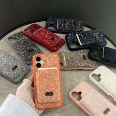 軽奢風ラインストーン保護ケース マグネット式カードホルダー付き トレンドブランド iPhone16Promax対応 欧米風 Apple15スマホケース