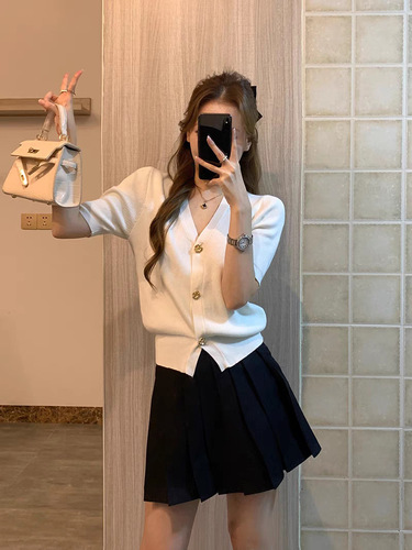Summer New Ice Silk French Black Chanel Style Knitted Short Sleeve Open Cardigan Women's Top Slimming Waist V Neck T-Shirt Trendy