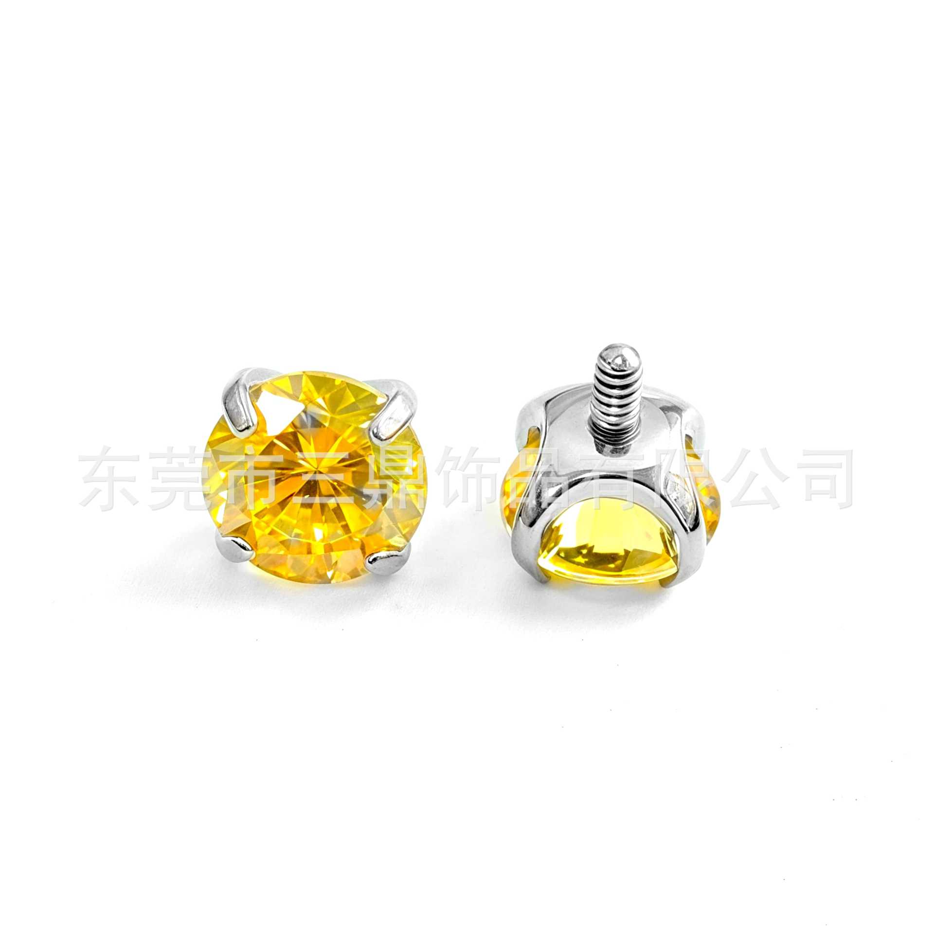 新型丸底F136チタン爪は5Aジルコン耳骨釘リップピアスG23チタン合金穿刺アクセサリー部品をはめ込んでいます。