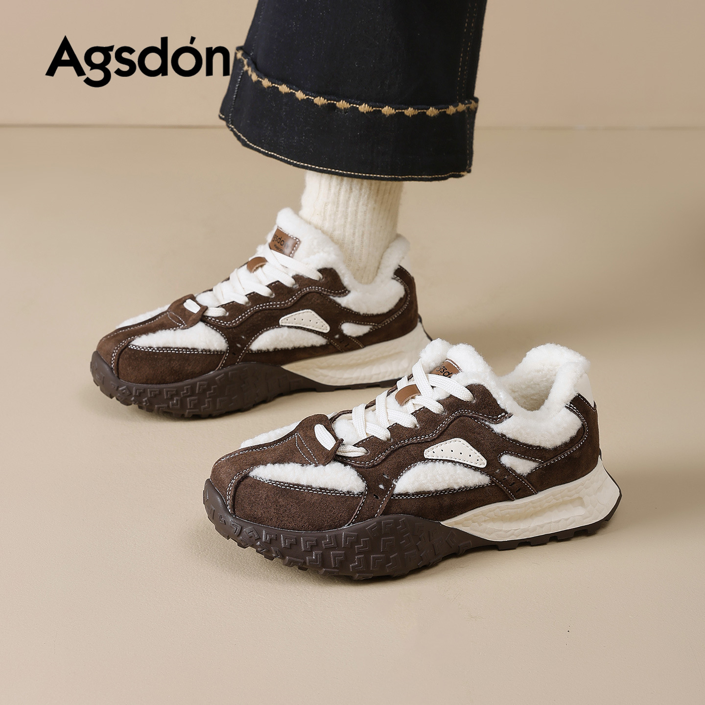 Augu Lion Deng Xiaoping Zapatos de entrenamiento de lana para mujeres 2025 nuevo invierno de suela gruesa de peluche botas de nieve deportivas zapatos casuales de algodón