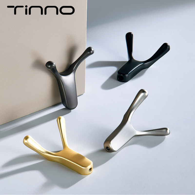 European Style Horn Clothes Hook Metal Single Punched Clothes Hanging Behind the Door Storage Wardrobe Kitchen Hook Wall Clothes Hanger European Style Horn Clothes Hook Metal Single Punched Clothes Hanging Behind the Door Storage Wardrobe Kitchen Hook Wall Clothes Hanger