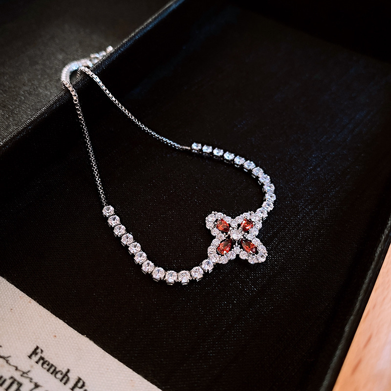 30 pulsera de flores de diamante simple