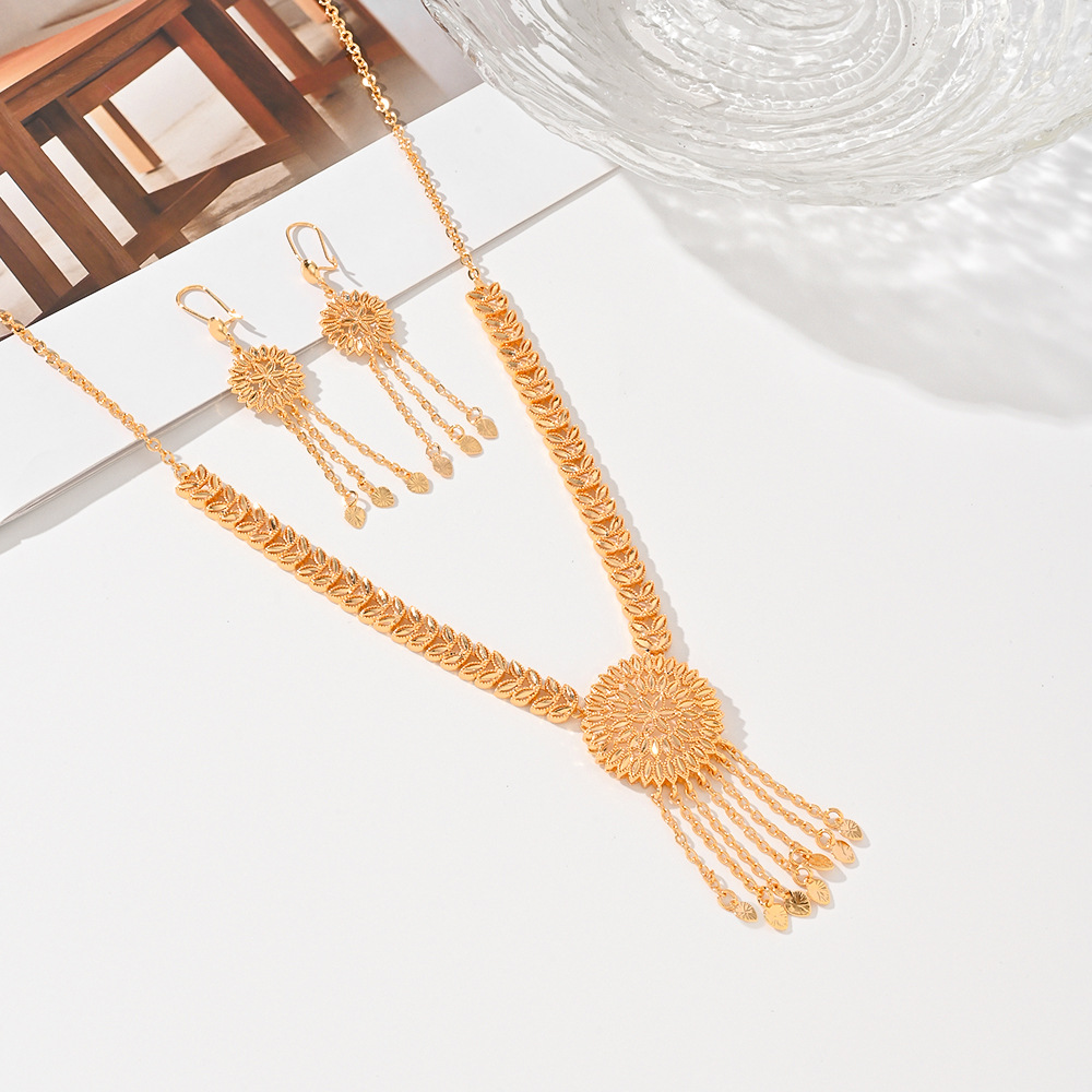 Selección transfronteriza juegos de joyería de moda de bronce dorado pendientes de orejas collares de joyería árabe de Oriente Medio para mujeres image 4
