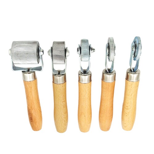 Supply tire repair compaction roller/pressure wheel rolling cold patching film/car tire repair and repair tool