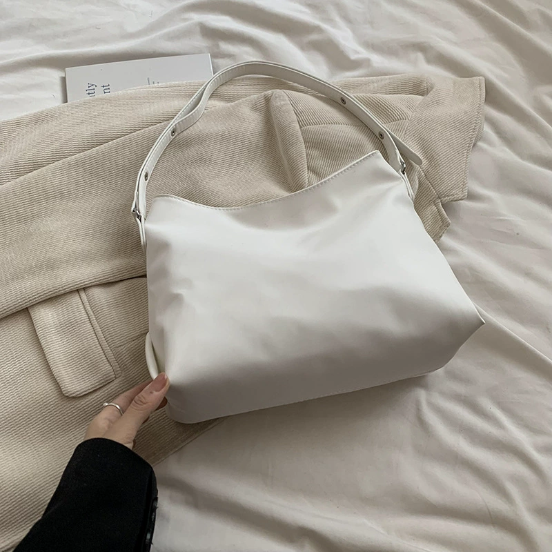 Summer shoulder bag, western style
