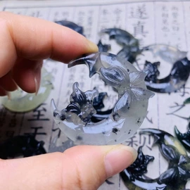 天然玉石项饰;其他玉石饰品;天然玉石手饰