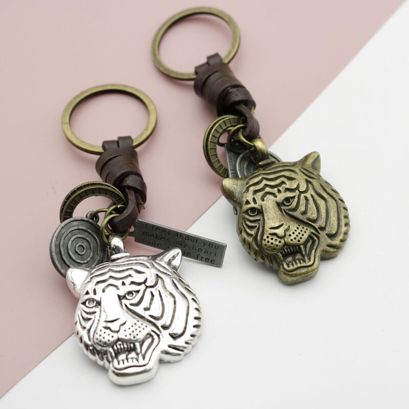 Men's Creative Keychain Alloy Tiger Vintage Braided Cowhide Keychain