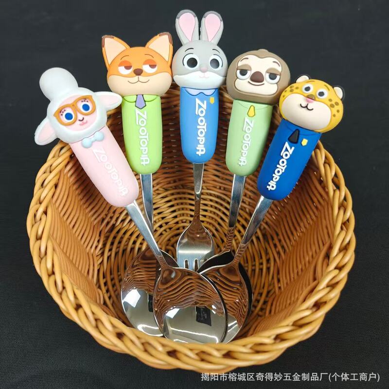Authentic Zootopia merchandise spoon, high-quality stainless steel soup spoon, portable tableware, cartoon rice spoon for students Authentic Zootopia merchandise spoon, high-quality stainless steel soup spoon, portable tableware, cartoon rice spoon for students