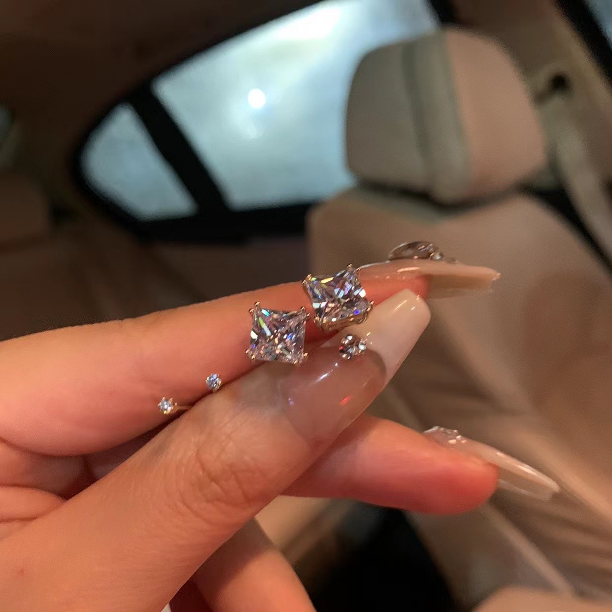 4件套！怒推！爆閃鋯石耳釘女純銀耳飾網紅耳環2023年新款潮