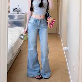 竹节小众设计感低腰微喇弹力牛仔裤女2026春秋新款辣妹小个子长裤