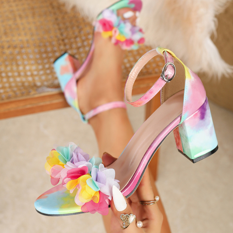2026 New Cross-Border Women's High-Heeled Sandals with Floral Embellishments, Casual and Versatile, Round Toe, Chunky Heel Shoes 2026 New Cross-Border Women's High-Heeled Sandals with Floral Embellishments, Casual and Versatile, Round Toe, Chunky Heel Shoes