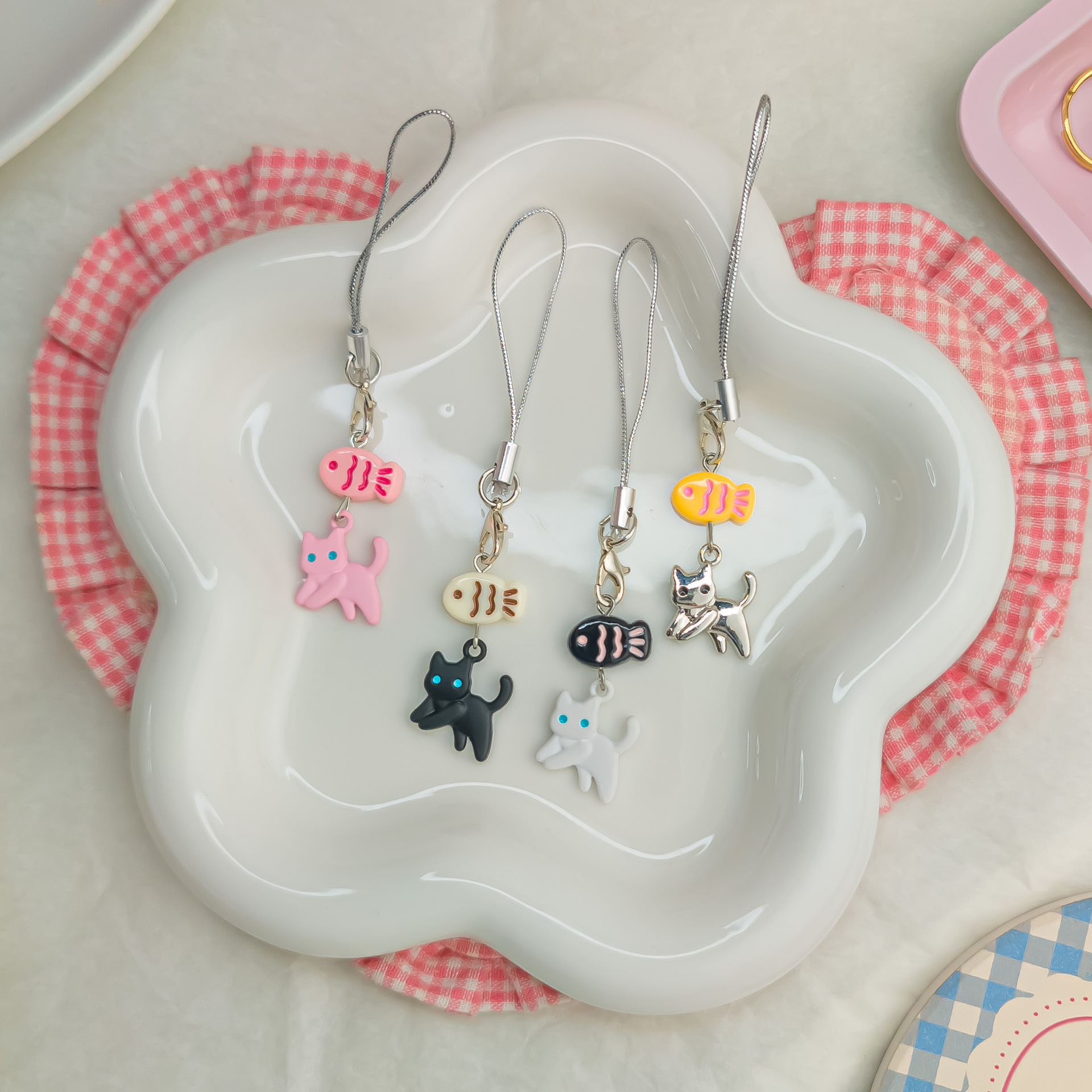 Mobile Phone Rope L84 [Black Cat Does Not Eat Fish] Cute Pendant Ins Style Mobile Phone Chain Simple Personalized Camera Pendant