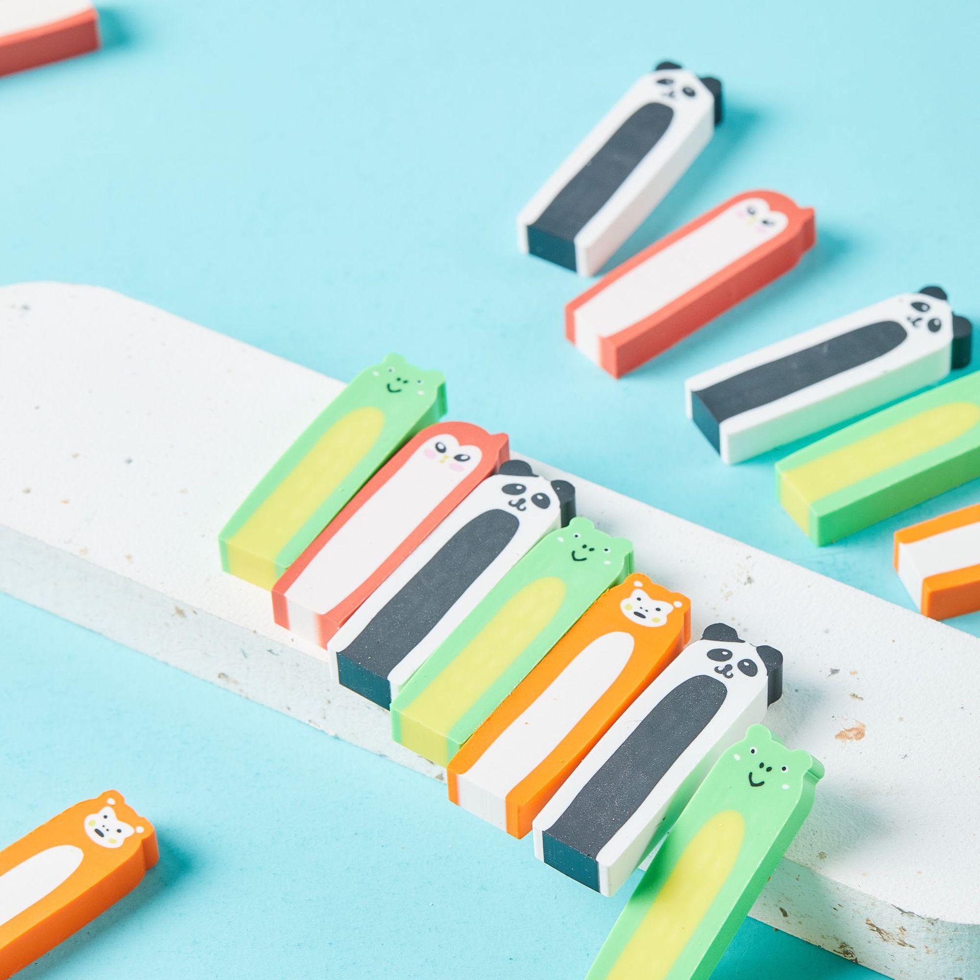 Cute animal conjunto de borracha dibujos animados creativos papelería estudiantes premios borracha mayorista