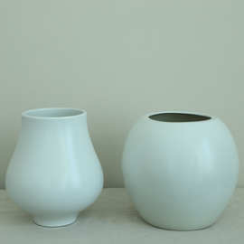 景德镇哑光白陶瓷花瓶摆件中式日式插花器皿花器民宿装饰花瓶水培