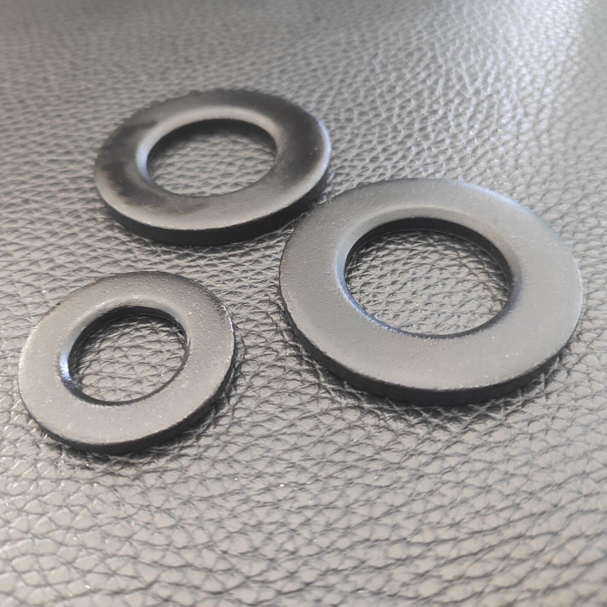 碳钢300HV DIN6916德标 M36 A37高强度钢结构平垫圈 发黑10级垫片