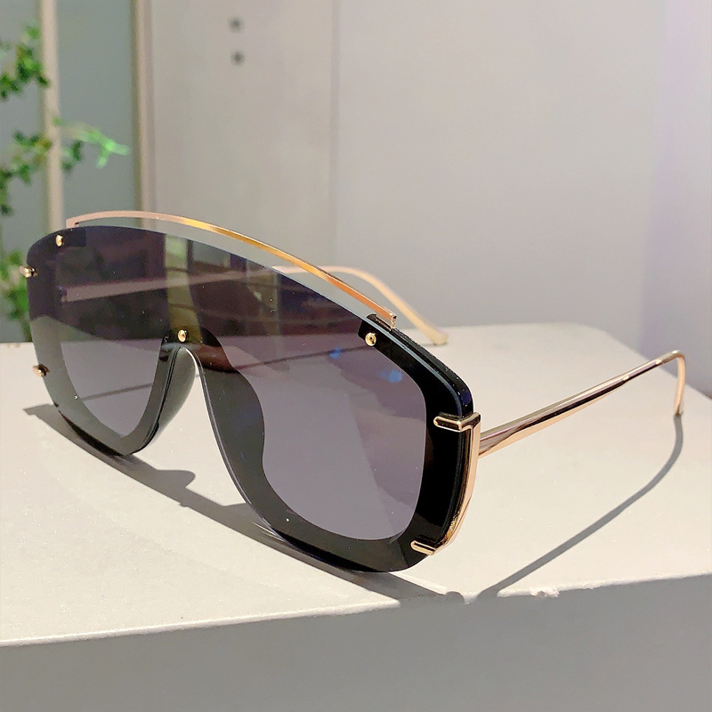 70g Weight Full Frame Glasses Structure Sunglasses Classification PC, UV400 Protection Lens Material Special-Shaped Mirror Glasses Style Travel, Party Occasion Solid Color Pattern Unisex Gender Simple Style, Streetwear Style Pink, Gold Color Simple Style Streetwear Solid Color PC UV400 Protection Special-Shaped Mirror Full Frame Women's Sunglasses 13