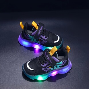 I 28034 Light-up kids' sneakers �l�⃺ͯ�\��Ь�羳���Q��
