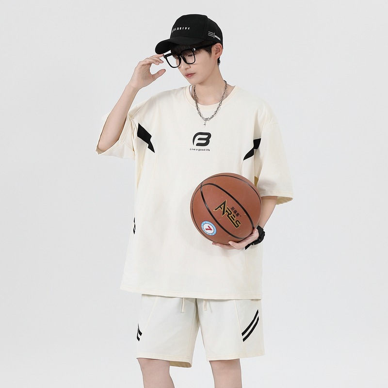 Conjunto de pantalones cortos de manga corta para hombre, nuevo estilo de verano 2025, conjunto deportivo informal de dos piezas, moderno y a la moda para hombres guapos