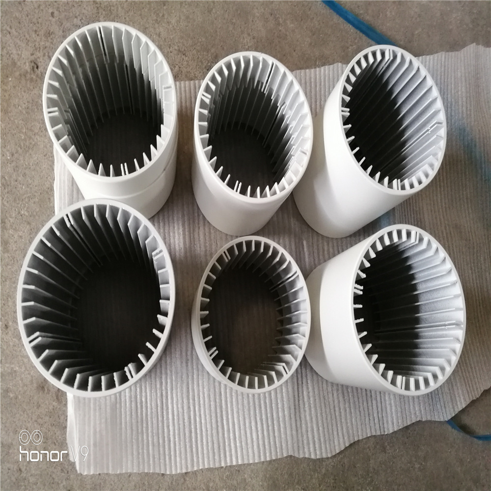 铝合金型材开模定制 异形非常规圆管铝合金深加工表面喷涂白色