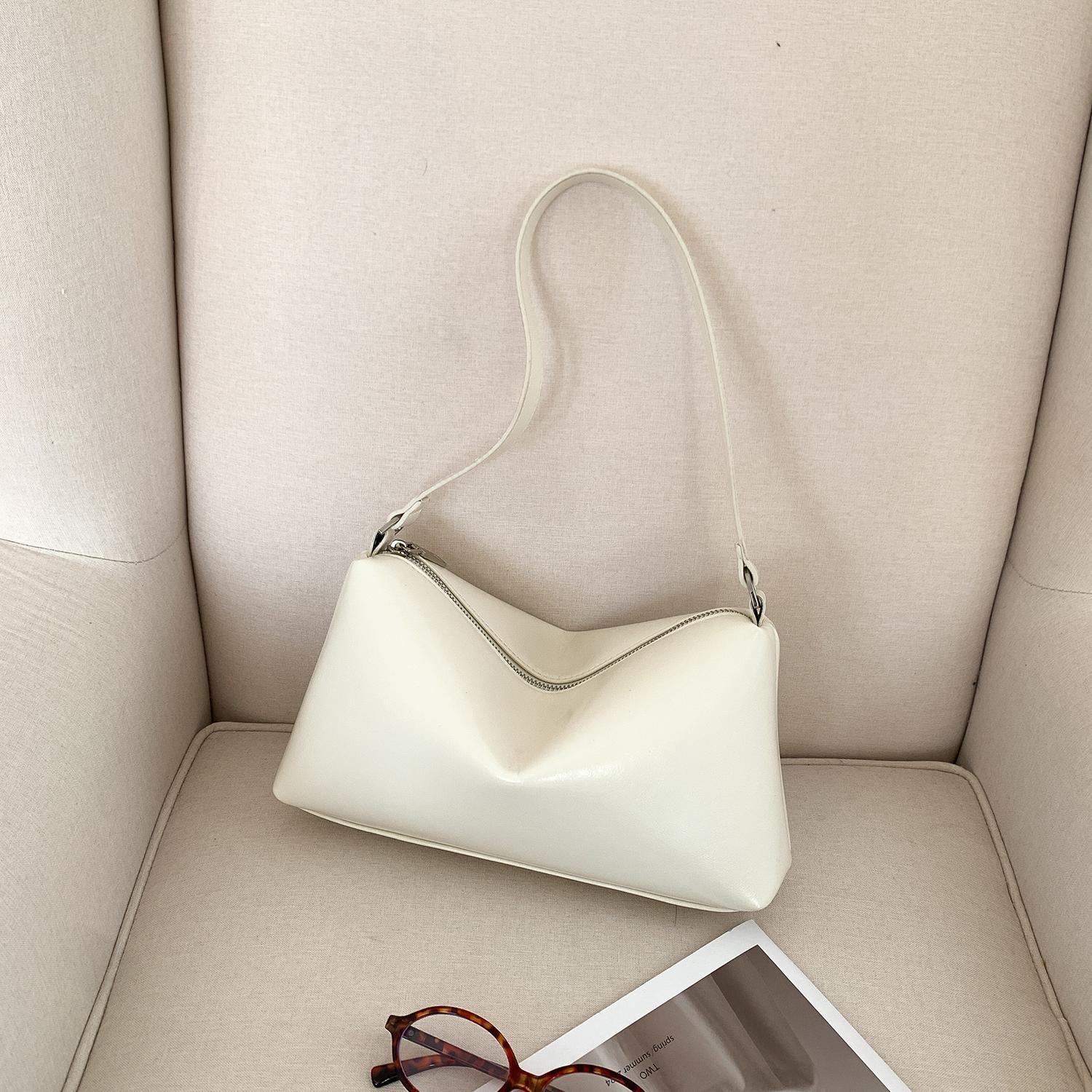 New Small Square PU Leather Bag - Minimalist High-End Niche Underarm Baguette Bag, Retro Fashion Versatile Shoulder Bag for Women - Thumbnail 6