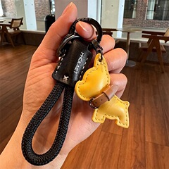 手作り牛革子犬車のキーホルダーかわいいフレンチブルドッグペンダントクリエイティブカップルギフトハイエンドバッグアクセサリー