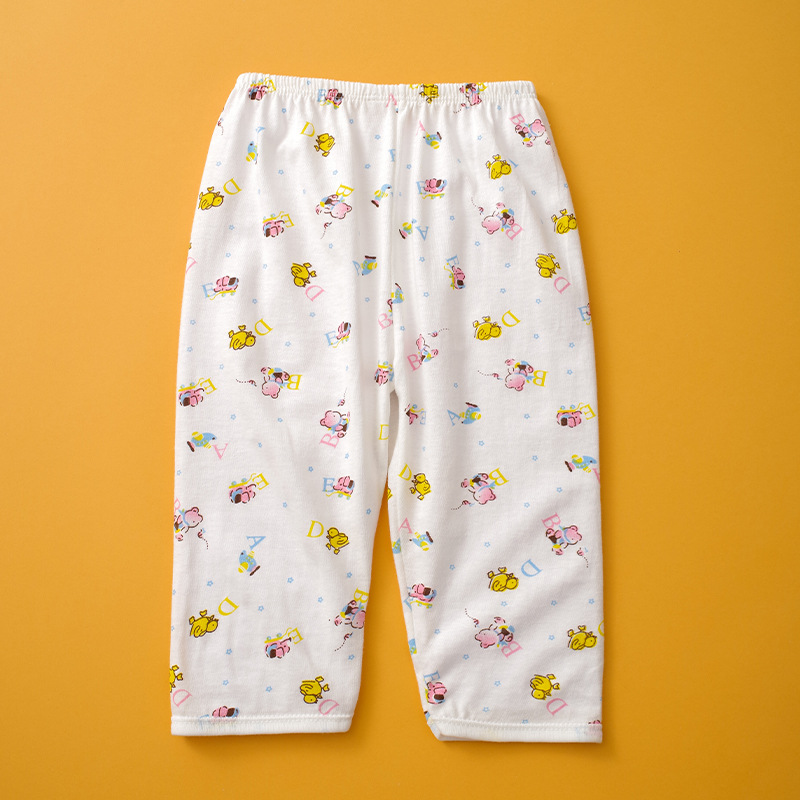 2023 primavera y verano Nueva Ropa interior de dibujos animados para el hogar hombres y mujeres traje de recién nacido Cuatro Estaciones de una sola cara Botón de algodón ropa de bebé